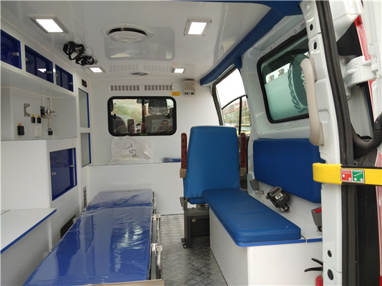 自动档救护车 全顺救护车厂家报价15271321777