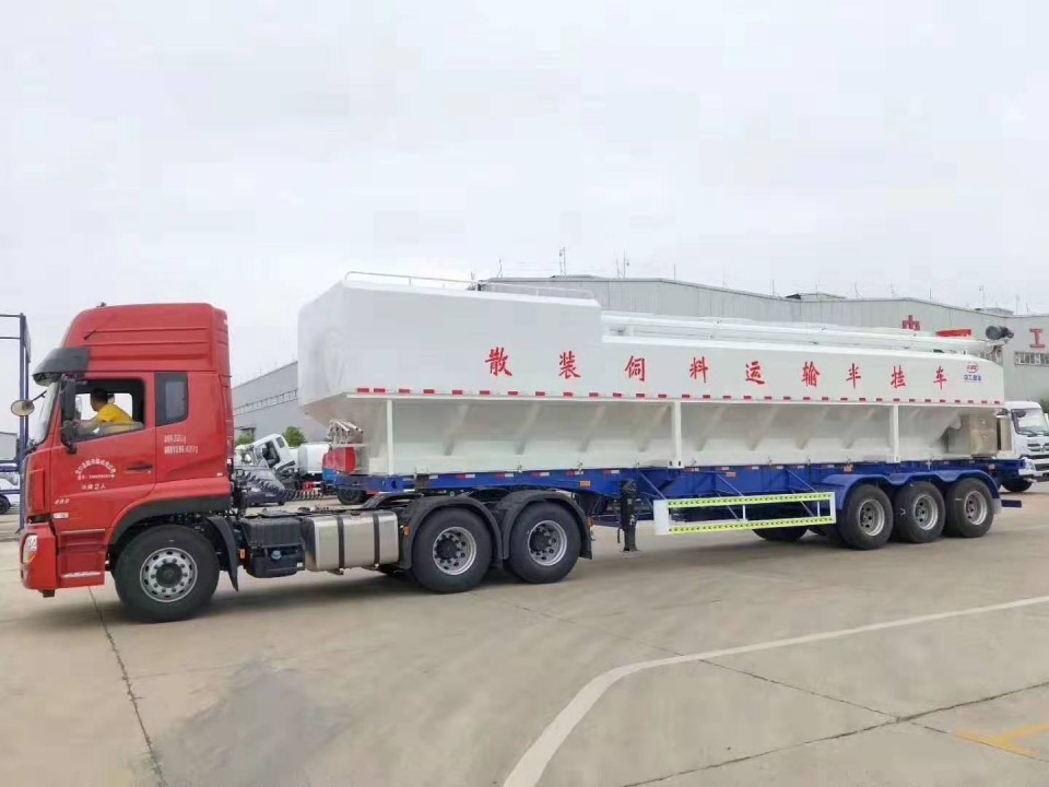 55方半挂散装饲料车15271321777 (2)